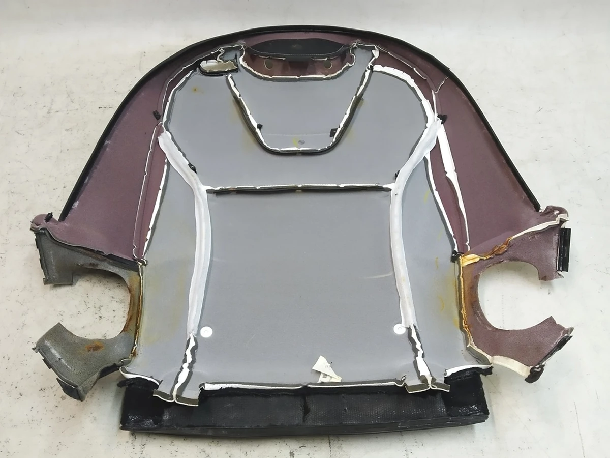 1 Обшивка спинки 3-го ряду сидінь ліва LUX ULTRA WHITE Tesla Model X 1074842-04-C