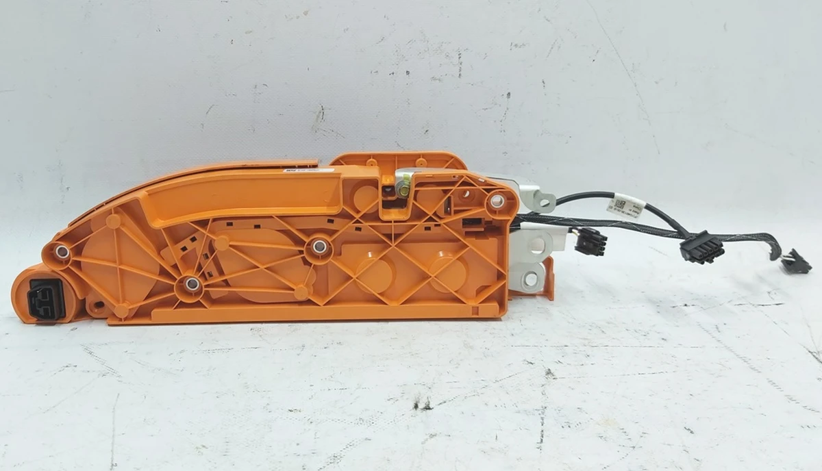 Допоміжний блок керування основної батареї Tesla model S model S REST model X 1065894-00-C