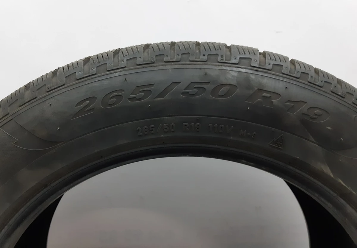 1 Шина 265/50R19 110V WINTER PIRELLI SCORPION із пошкодженням Tesla model X 1066117-00-A