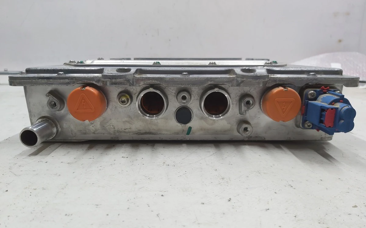 1 Чарджер блок (GEN3) (48A, 1 фаза) Tesla model S REST 1035647-02-F