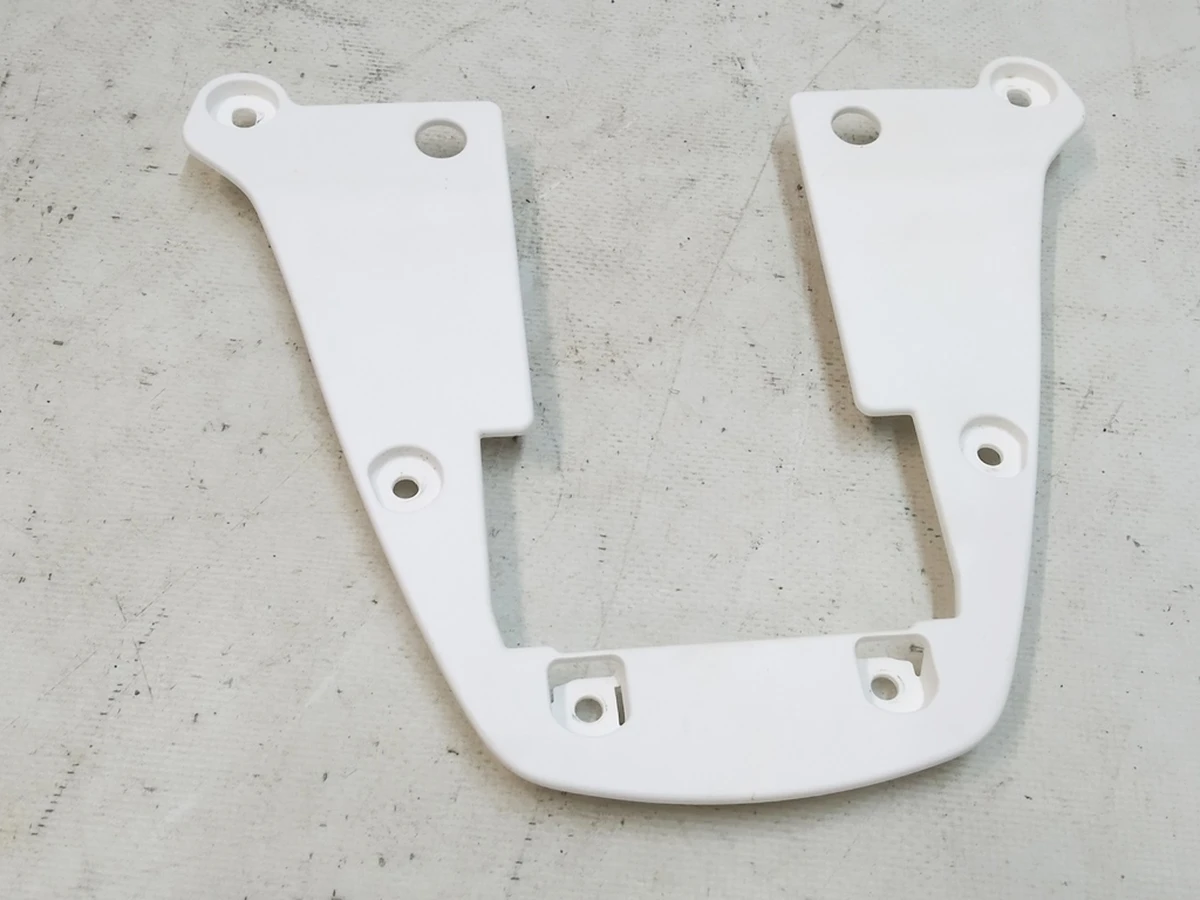 3 COVER HEADREST  (plastic)  headrest seats driver / pass WHITE Tesla Model S REST,  Model X 1065501-01-A