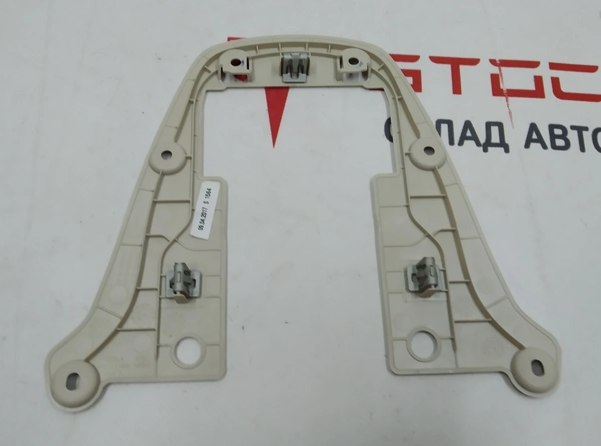 5 Декоративна накладка (пластик) мех. рег. підголівника сидіння 1-го ряду TAN Tesla model S REST, model X 1065501-03-B