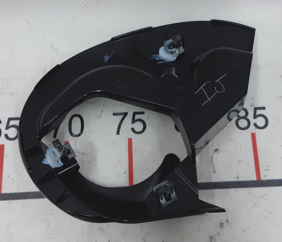 14 CVR ASSY RECL MX RHS INR HI GLOSS Tesla model X 1066591-99-B