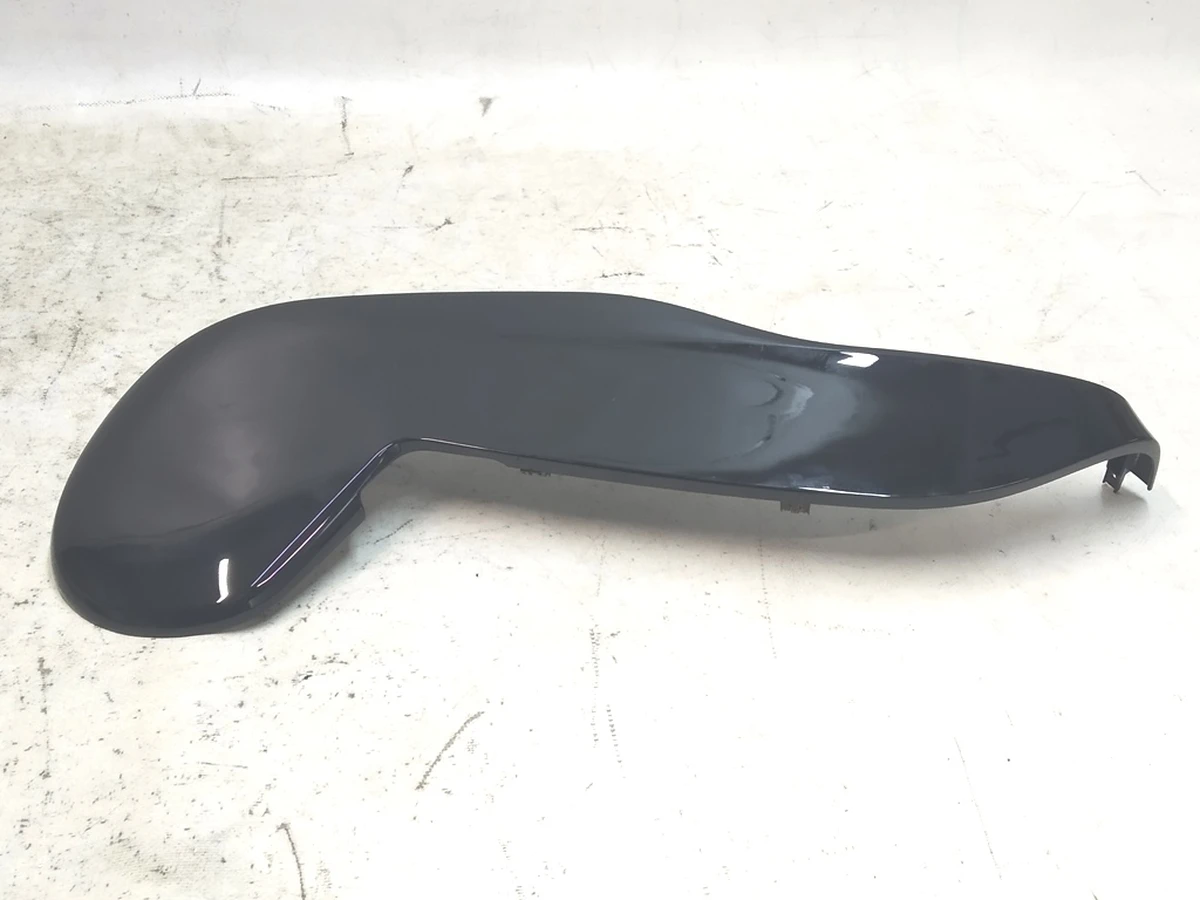 13 1st Row inboard sideshield - for RH seat HI GLOSS used Tesla Model S REST, Model X AG151143