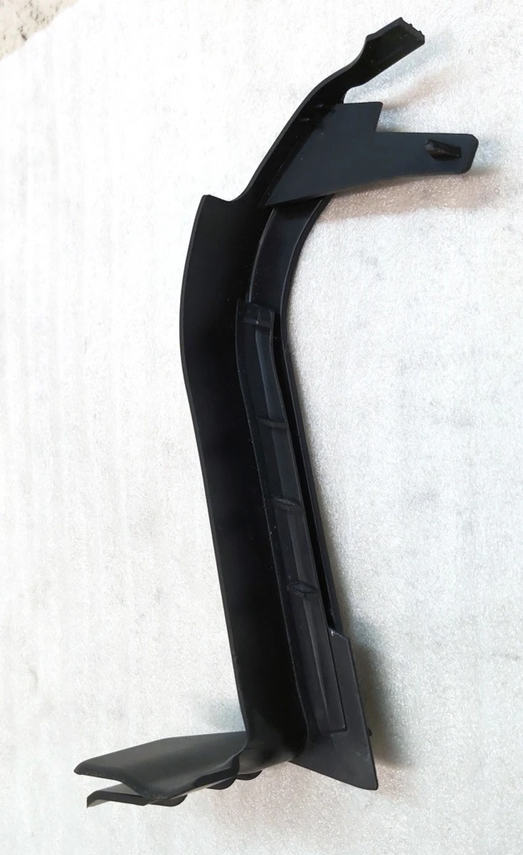 17 Кронштейн килимового покриття заднього багажника лівий Tesla model X 1066955-99-A