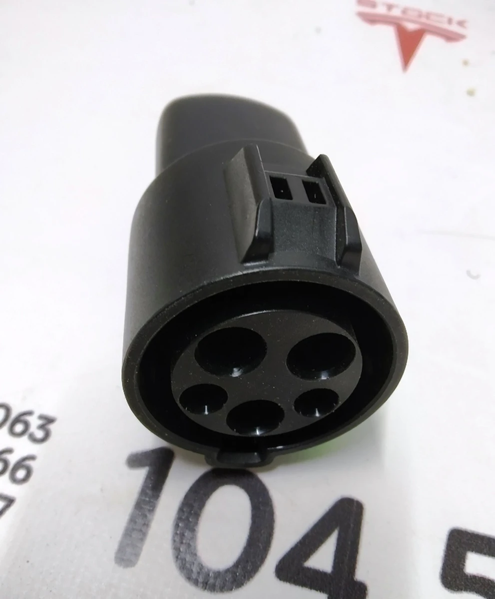 2 Адаптер зарядки J1772 Tesla model S, model S REST, model X, model 3, model Y 1067348-00-B