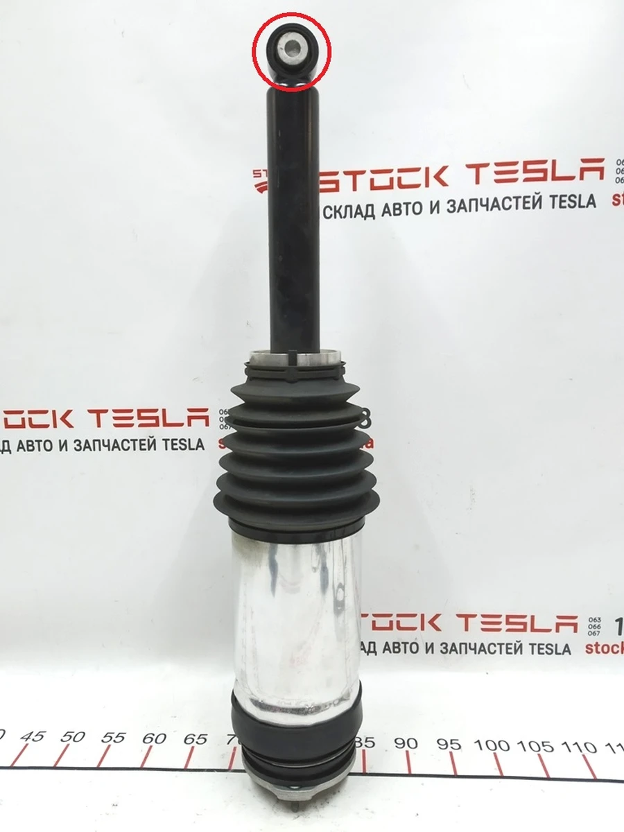 1 Модуль пневмо задній лівий із пошкодженим сайлентблоком AWD Tesla model S REST 1067361-25-C