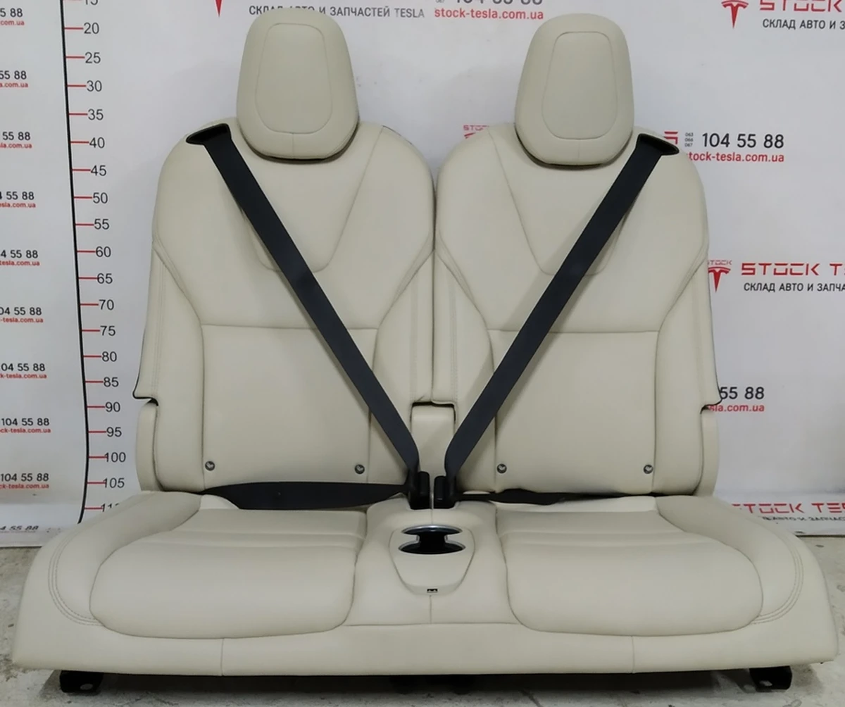 1 Сидіння 3-й ряд у зборі PUR CRM Tesla model X 3123808-03-A