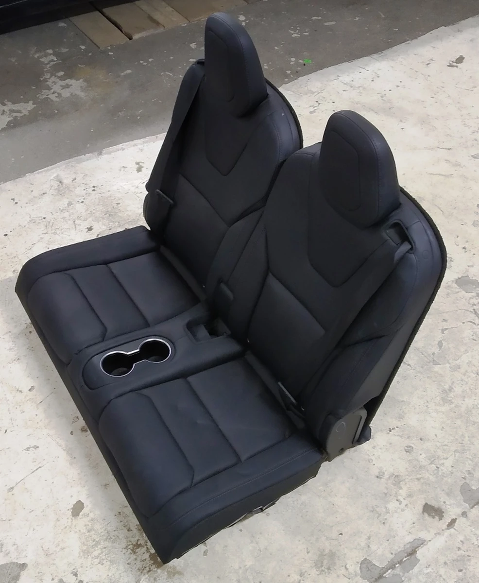 1 NA MX 3R SEAT ASY PUR CRM without presence sensor Tesla model X 3123808-03-A