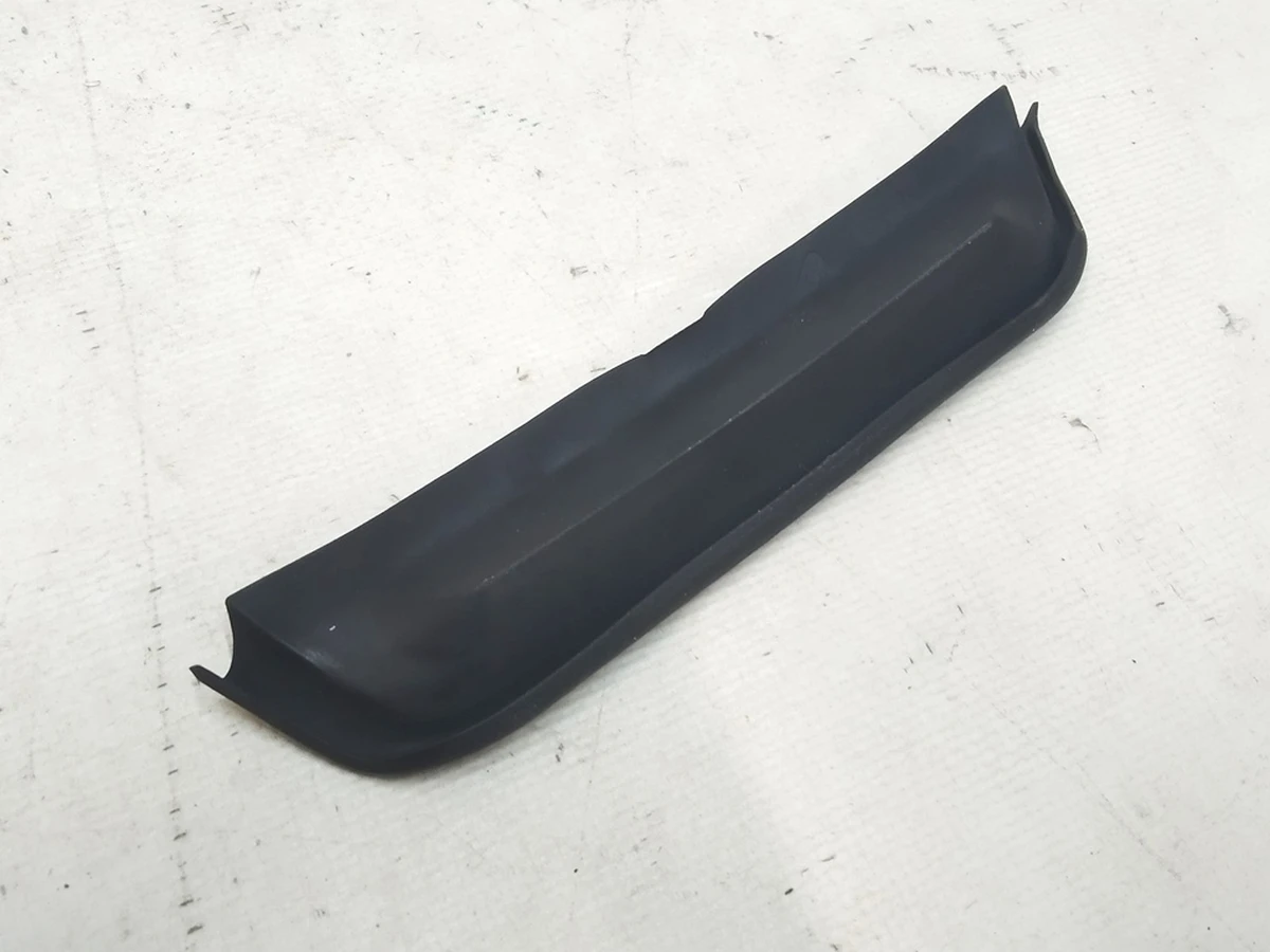 24 Falcon upper bumpstop bumper Tesla Model X 1067456-00-B