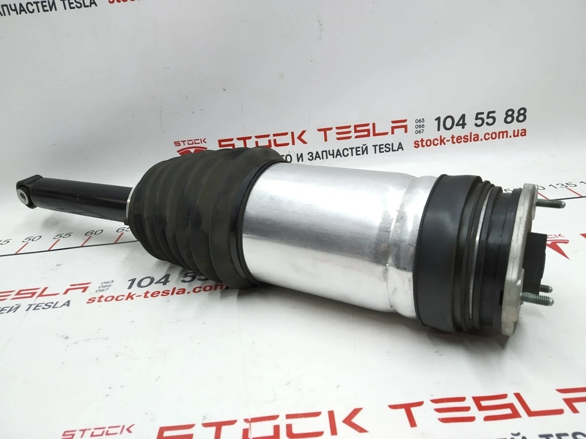 1 Модуль пневмо задній правий із пошкодженим сайлентблоком AWD Tesla model S REST 1067466-25-C