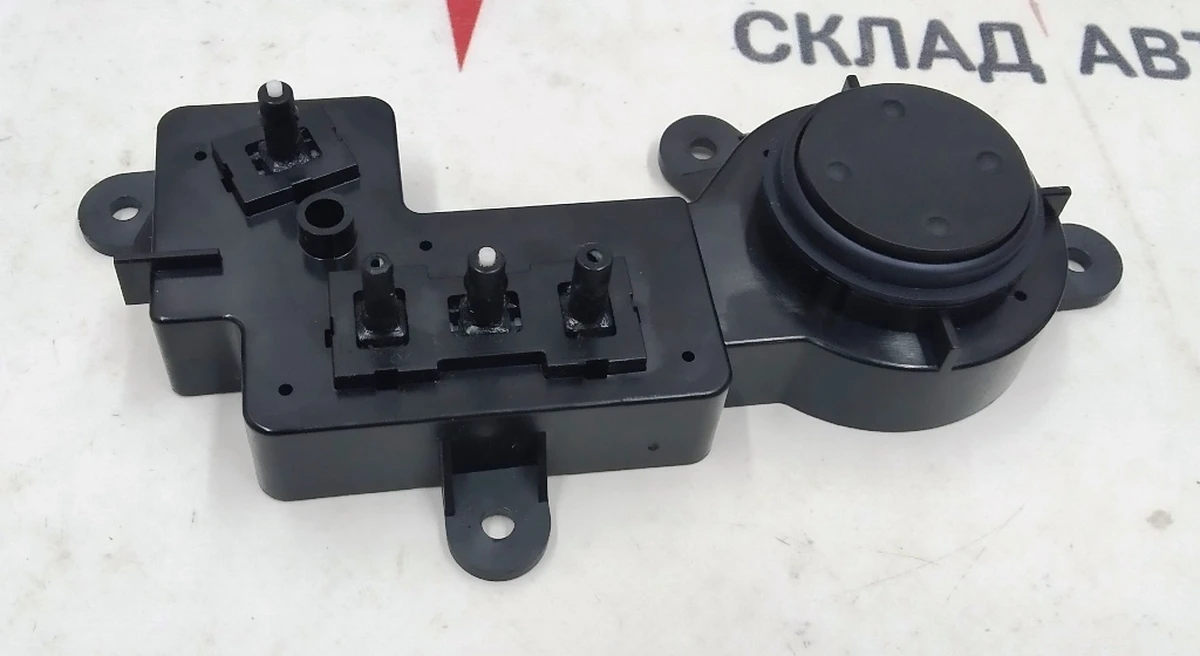 1 Блок регулювання положення пасажирського сидіння Tesla model S REST, model X 1067689-00-D