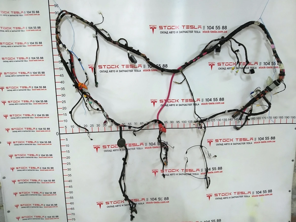 2 Interior Wiring Right Premium Tesla model 3 1067955-00-G
