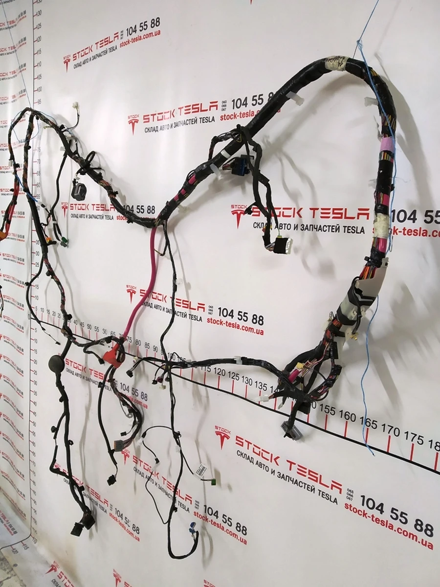 2 Interior Wiring Right Premium Tesla model 3 1067955-00-G