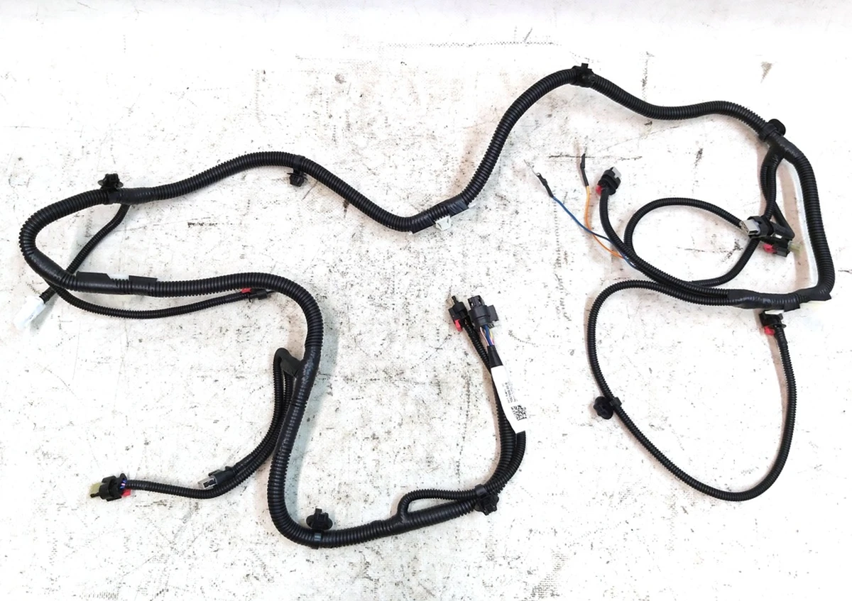 1 ASY,HARN,FR FASCIA,PREM,FASCIA LAMPS Tesla model 3 1067958-00-E