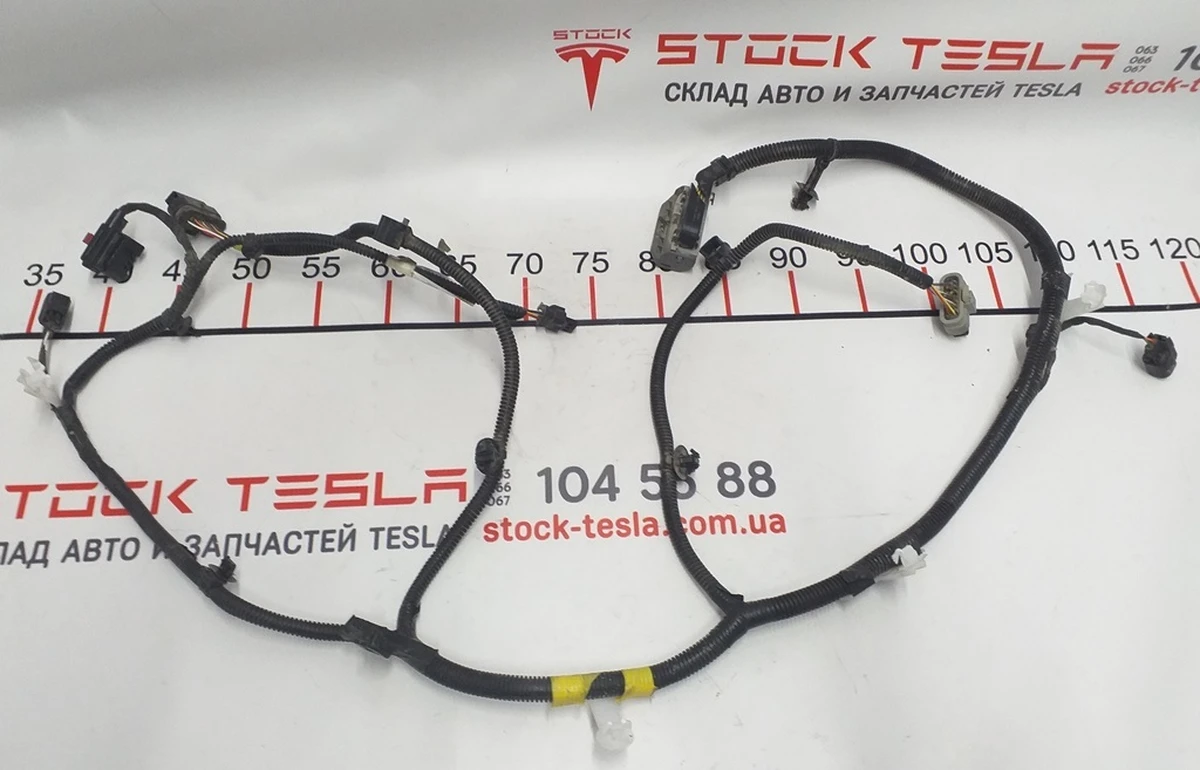 1 Проводка заднього підрамника RWD (пружинна підвіска) Tesla model 3 1067968-01-E