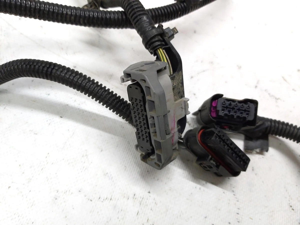 3 Проводка переднього підрамника AWD Tesla Model 3 1067969-01-D