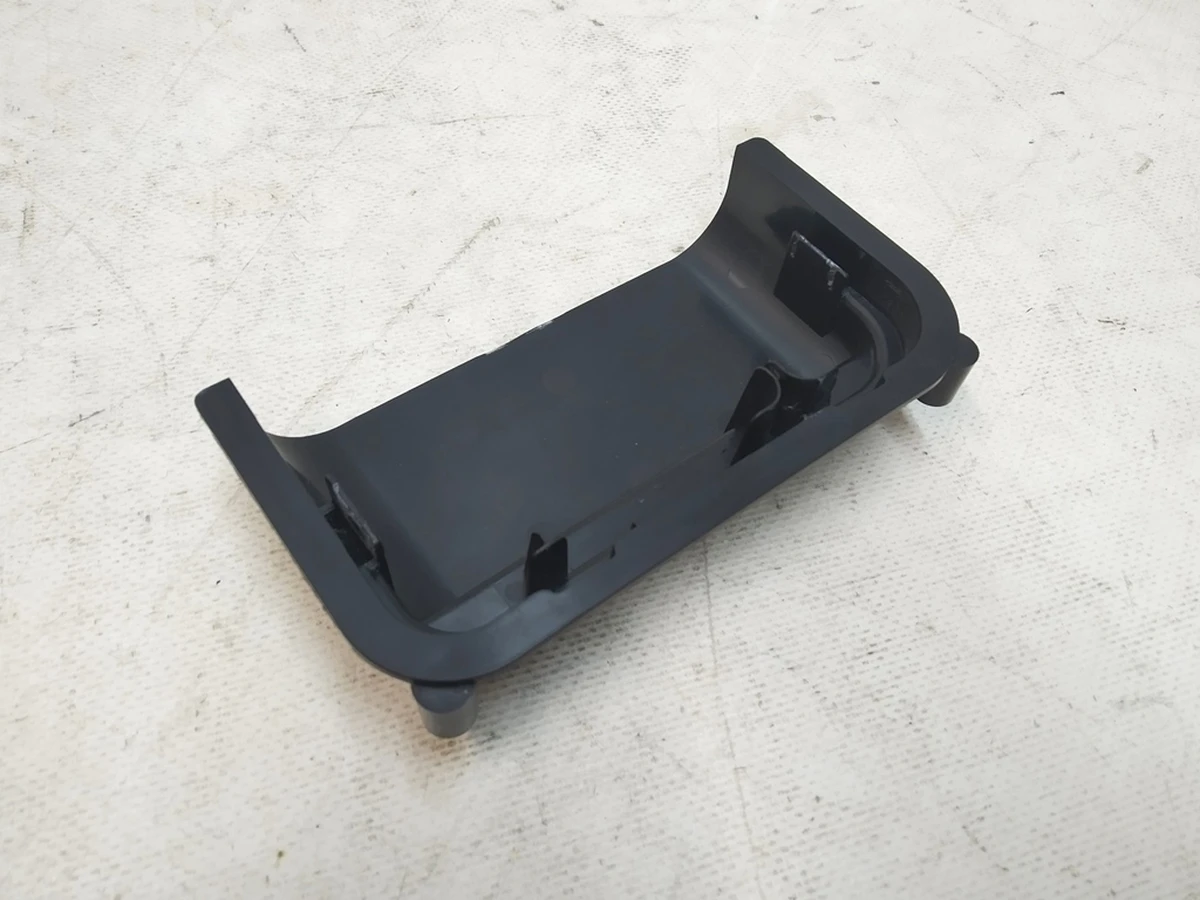 21 AIR EXT SHROUD Tesla Model X 1068034-00-C