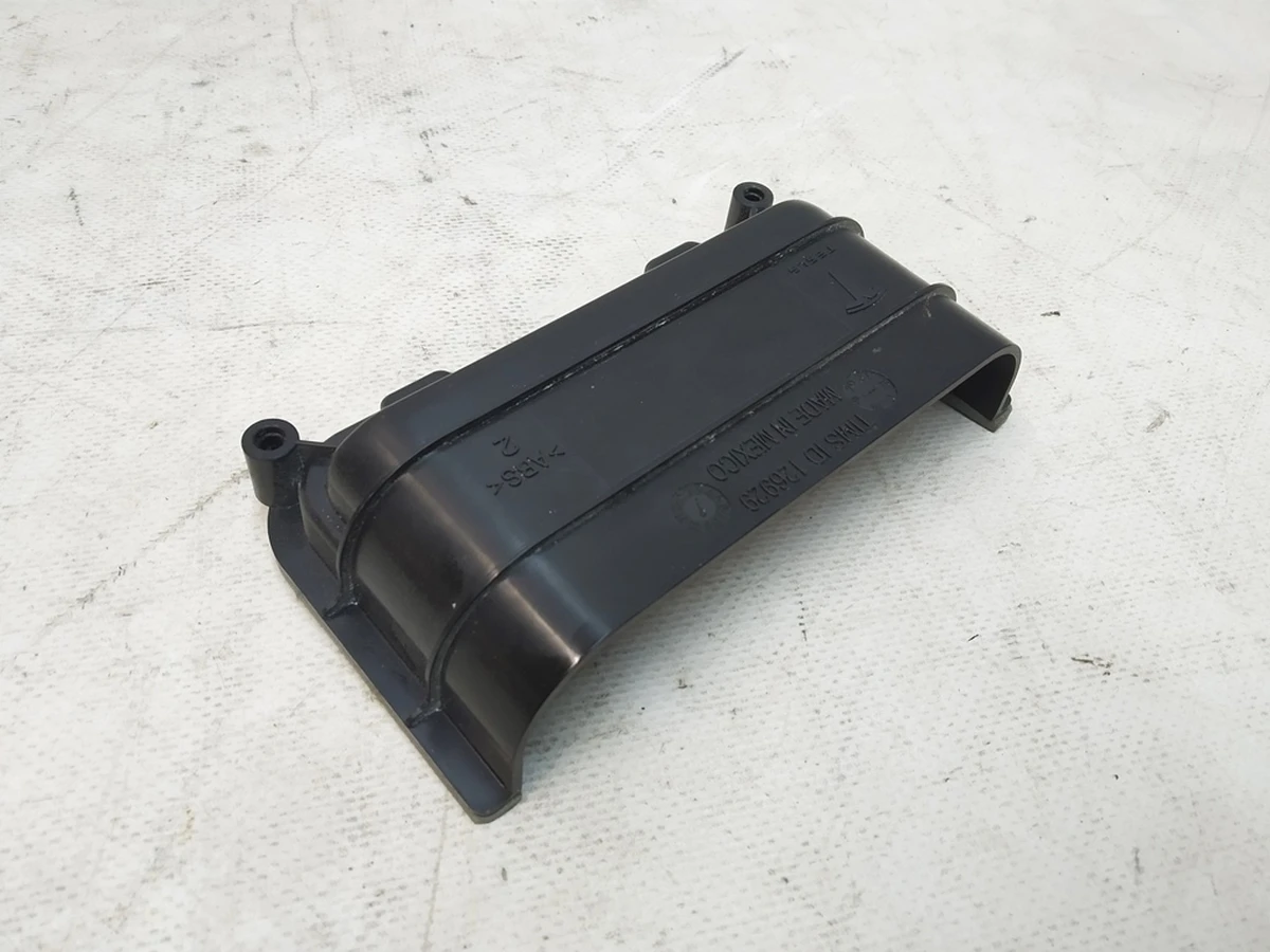 21 AIR EXT SHROUD Tesla Model X 1068034-00-C