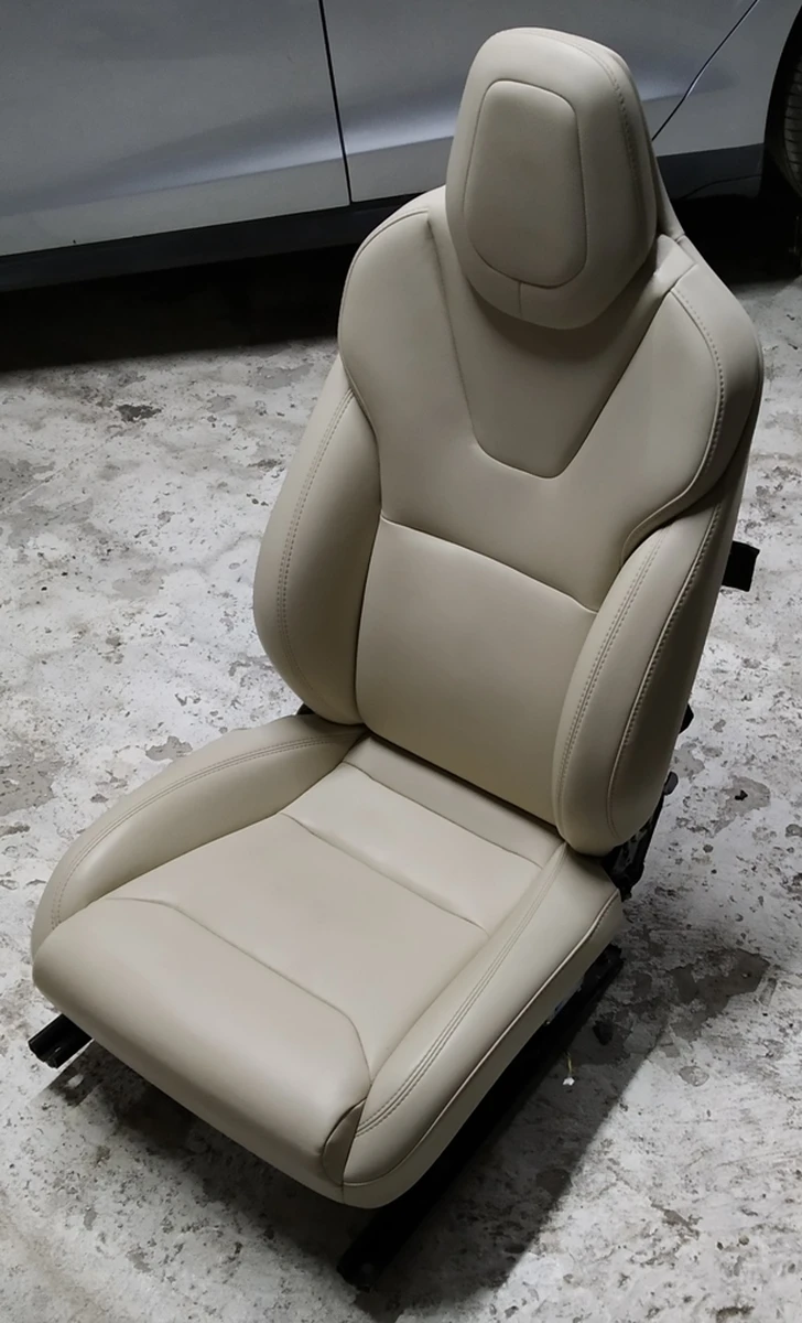 1 Driver's seat assembly PUR CRM (without decorative overlays and seat belt buckle) Tesla model X 9876527-03-A