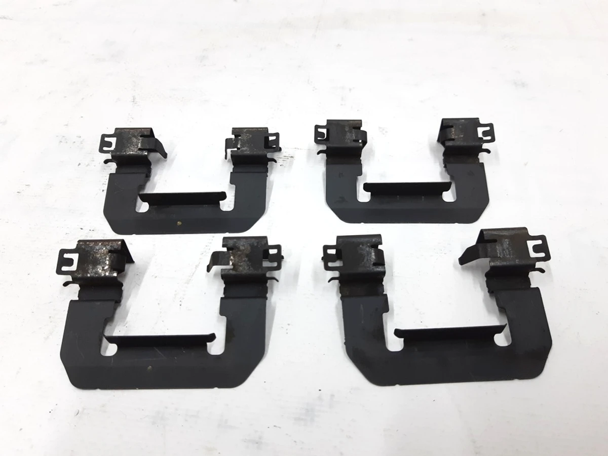 3 Пружины колодок тормозных задних (комплект 4 штуки) Tesla model S, model S REST 1068331-00-B