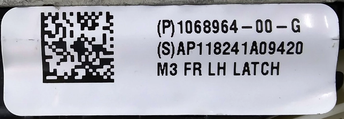 1 Замок дверей передньої лівої Tesla model 3 1068964-00-M