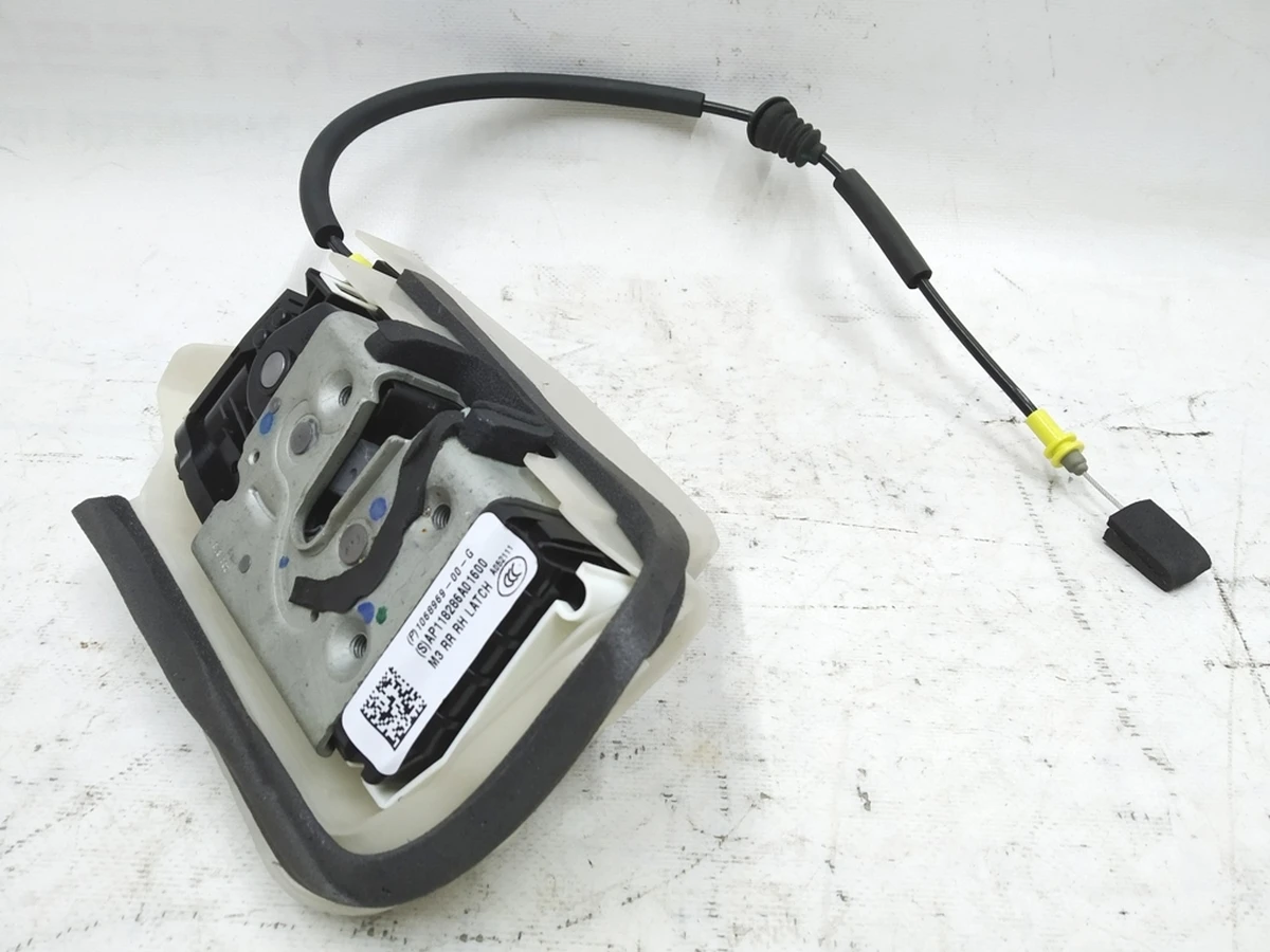 1 Замок двери задней правой Tesla model 3 1068969-00-M