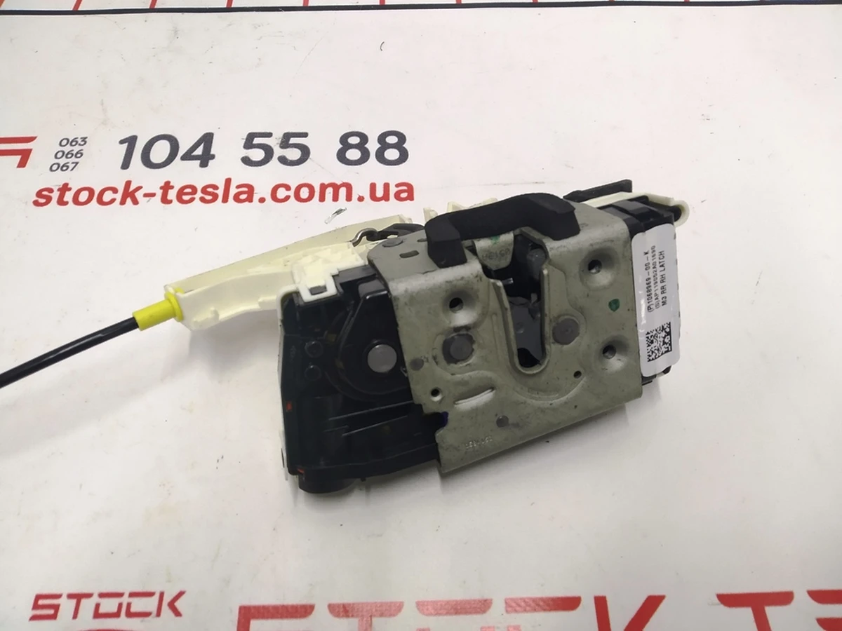 1 DOOR LATCH - REAR - RIGHT HAND - GL1 Tesla model 3 1068969-00-M