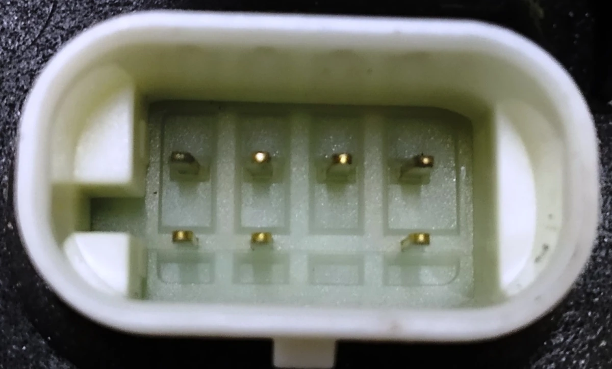 1 Замок двери задней левой Tesla model 3 1068970-00-M