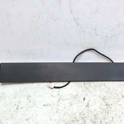 3 Накладка дверей задньої лівої зовнішня нижня з датчиком Tesla model X 1097663-00-B 1063444-00-B 1067553-00-B