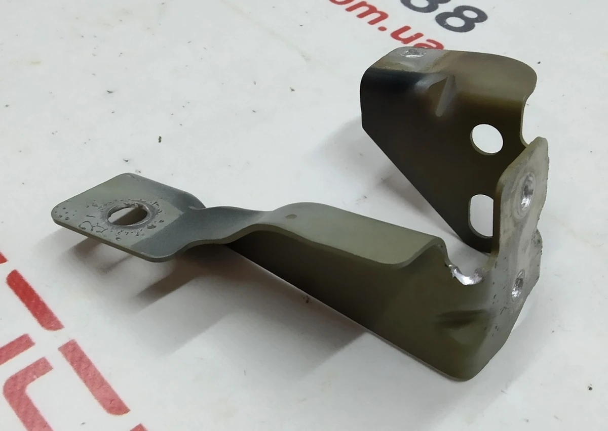 8 Чверть передня ліва кронштейн кріплення крила передній Tesla model X 1069421-S0-A