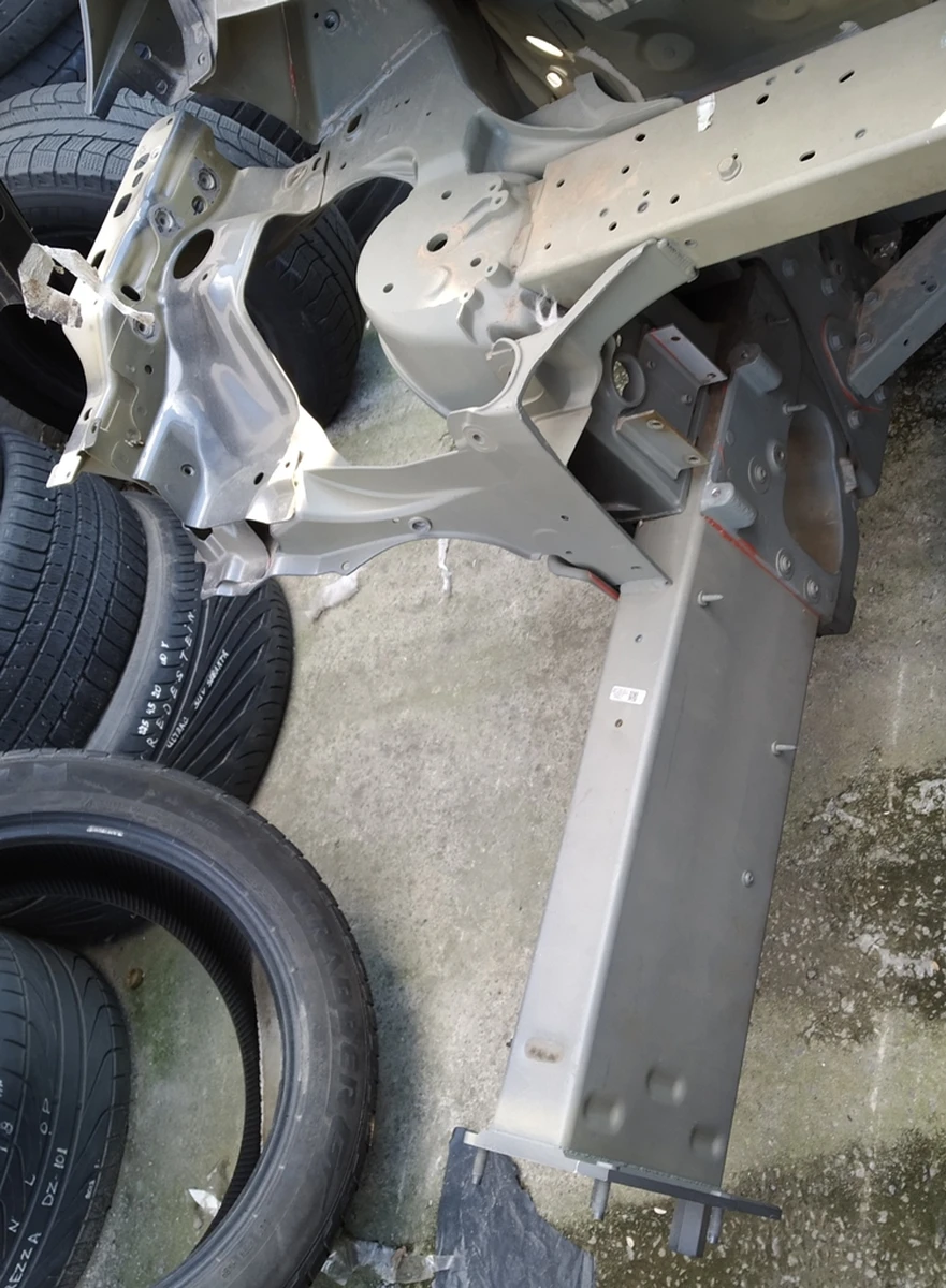 Комплект передних внутренних кузовных панелей (морда) Tesla model X REST 1069423-S0-B