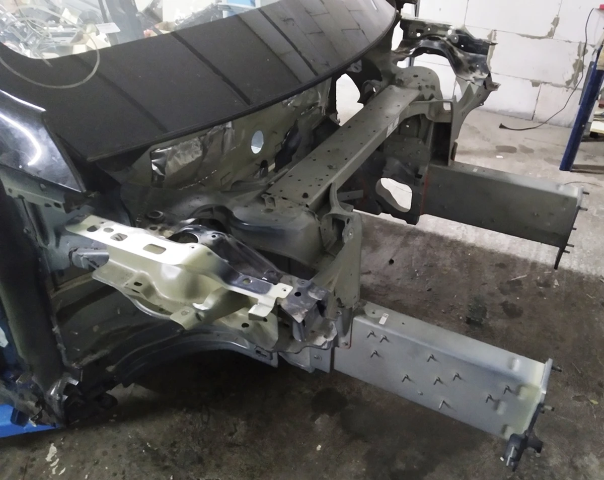 Комплект передніх внутрішніх кузовних панелей (морда) Tesla model X 1069423-S0-B