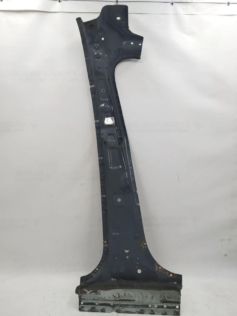 14 The body panel of the left B pillar (middle), inner with part of the mounting of the panoramic roof panel Tesla model X 1069457-S0-C