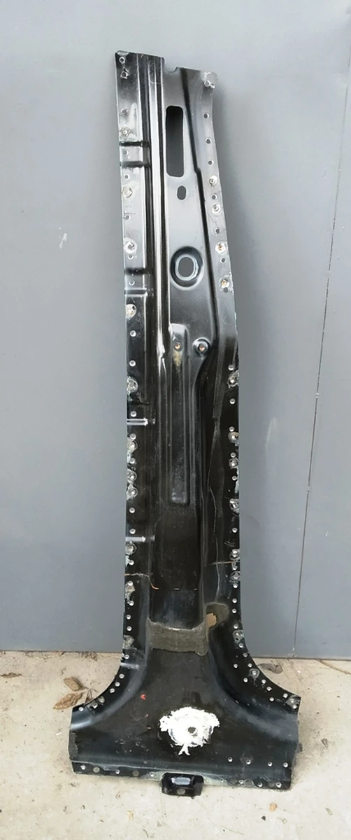 14 Right B-Pillar Body Panel (Middle) Middle Part Assembly with Door Hinge Mounting Bracket Tesla model X 1069458-S0-C