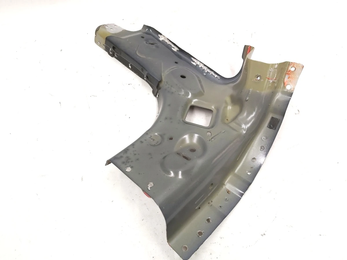 1 Панель кузова четверти задней правой нижняя Tesla model X 1069464-S0-B