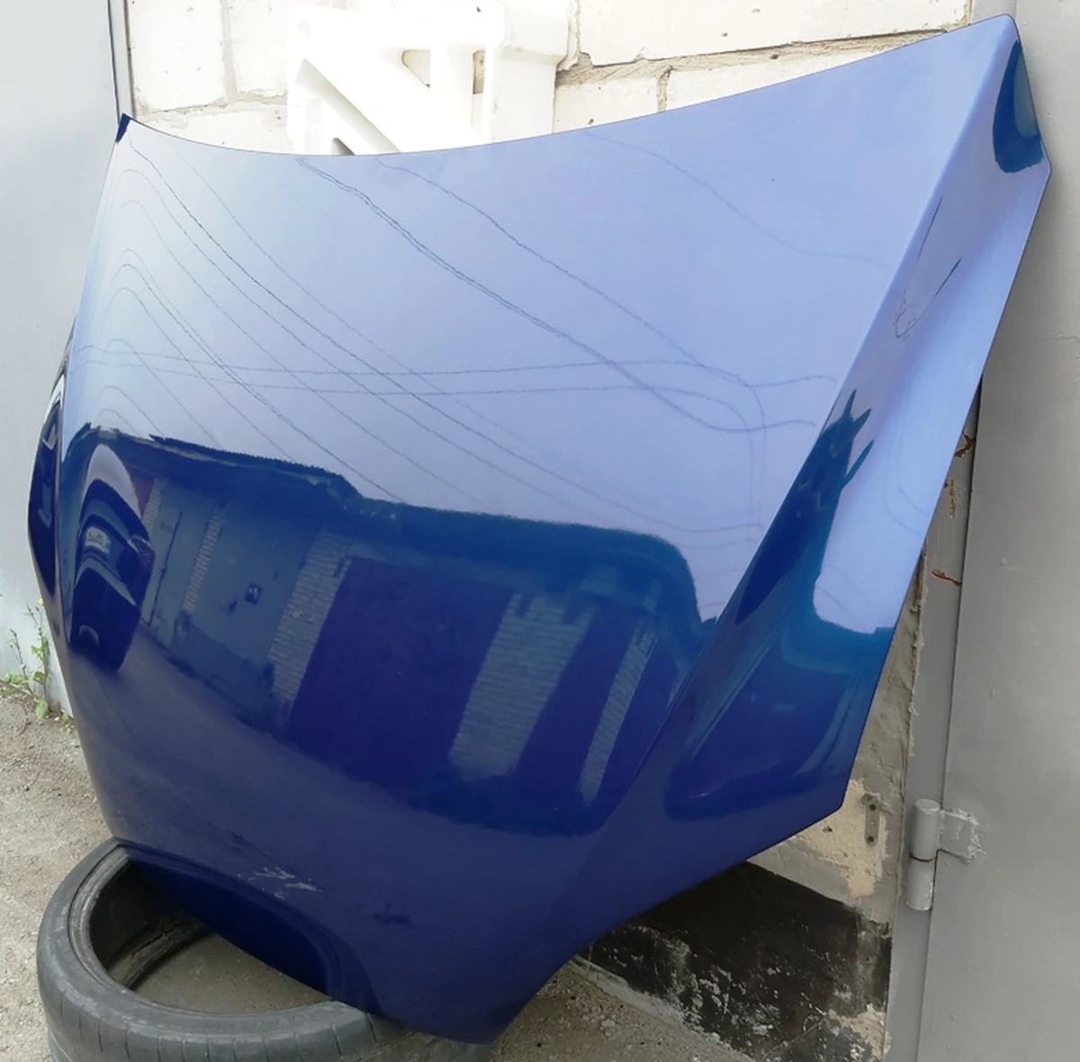 1 Капот (одна петля) AWD PPSB із пошкодженням Tesla model X 1069531-E0-B