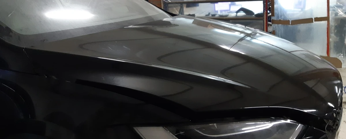 1 Капот (одна петля) AWD PBSB із пошкодженням Tesla model X 1069531-E0-C