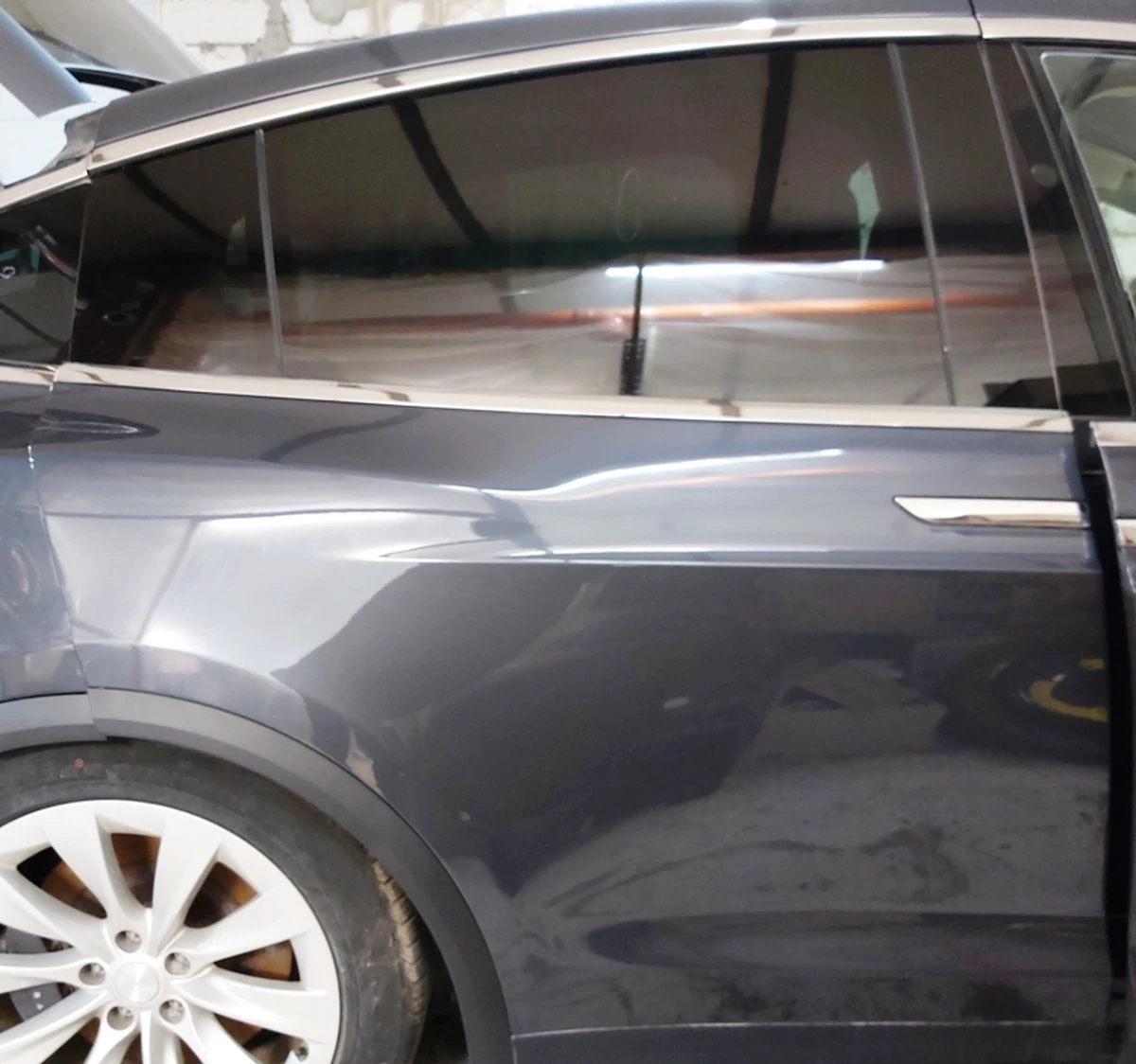 Двері задні праві PMNG в зборі Tesla model X 1069538-12-A