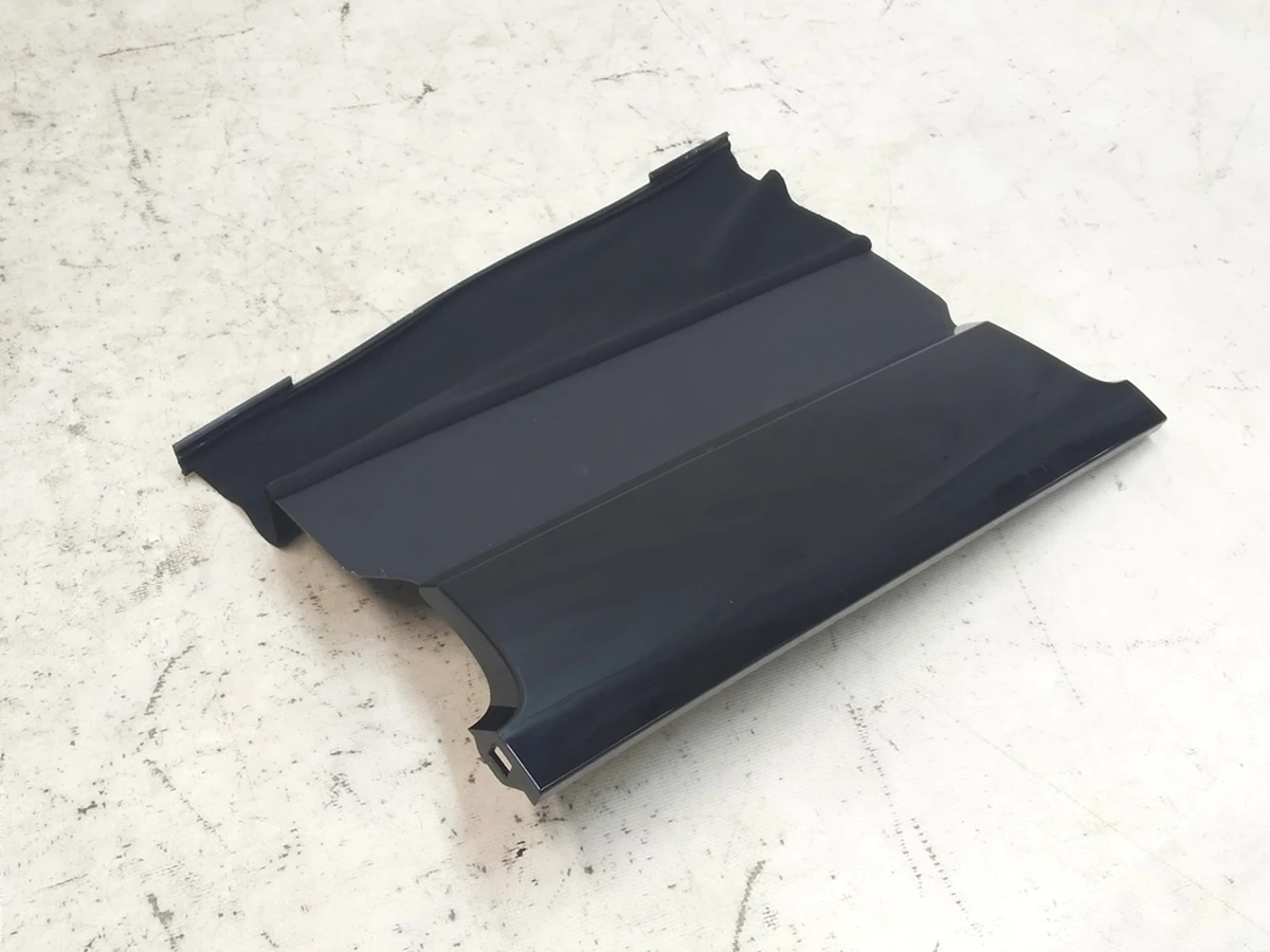 12 1st row seat front cover - HI gloss used Tesla Model S REST, Model X 1066592-00-A