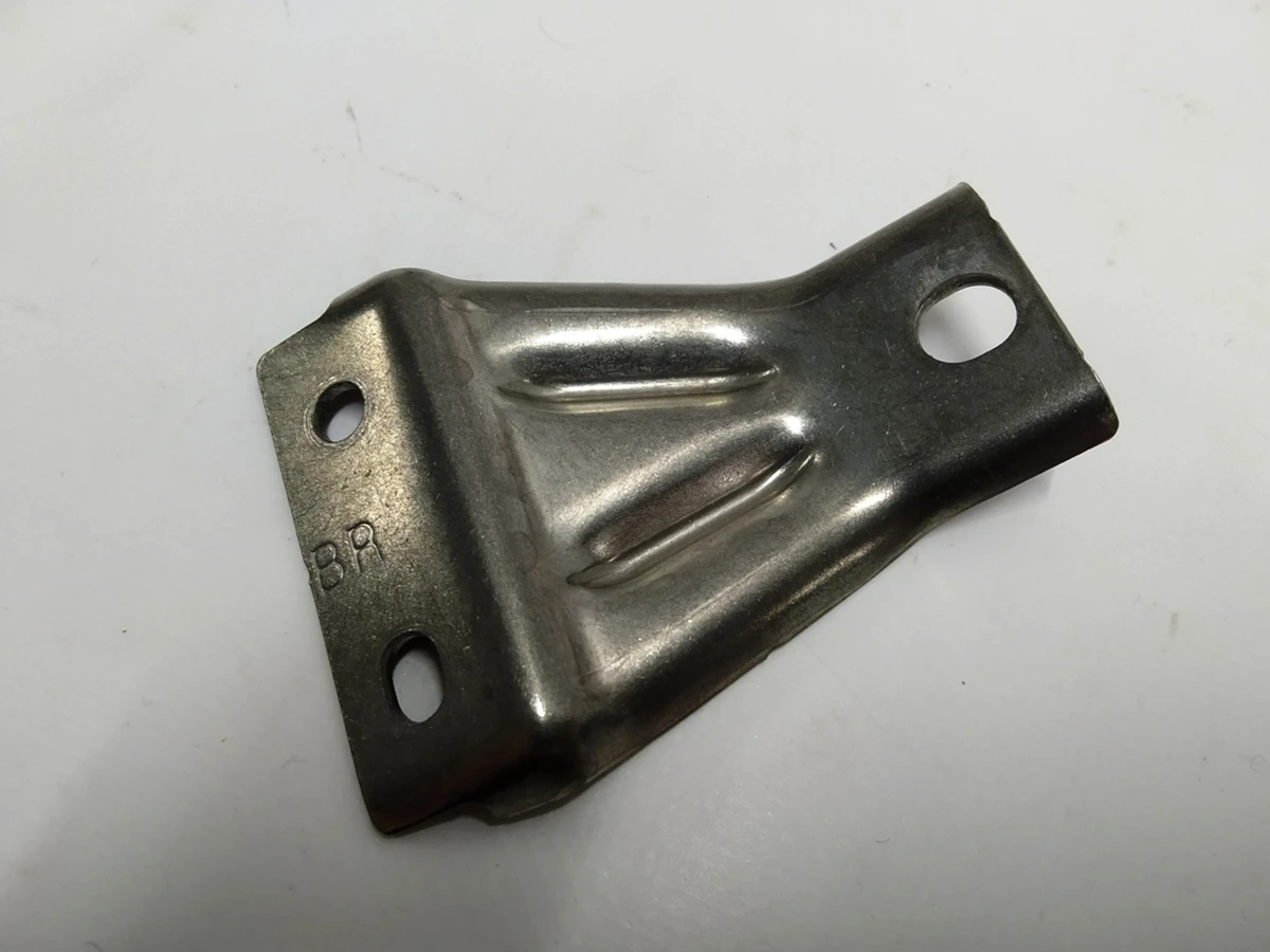 2 Bracket fastening charger block BR ​​(GEN3) Tesla model S REST 1071236-00-A