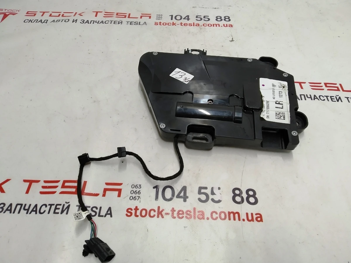 5 Механизм ручки наружной передней задней левой в сборе GEN 2 Tesla model S REST 1100299-S0-A