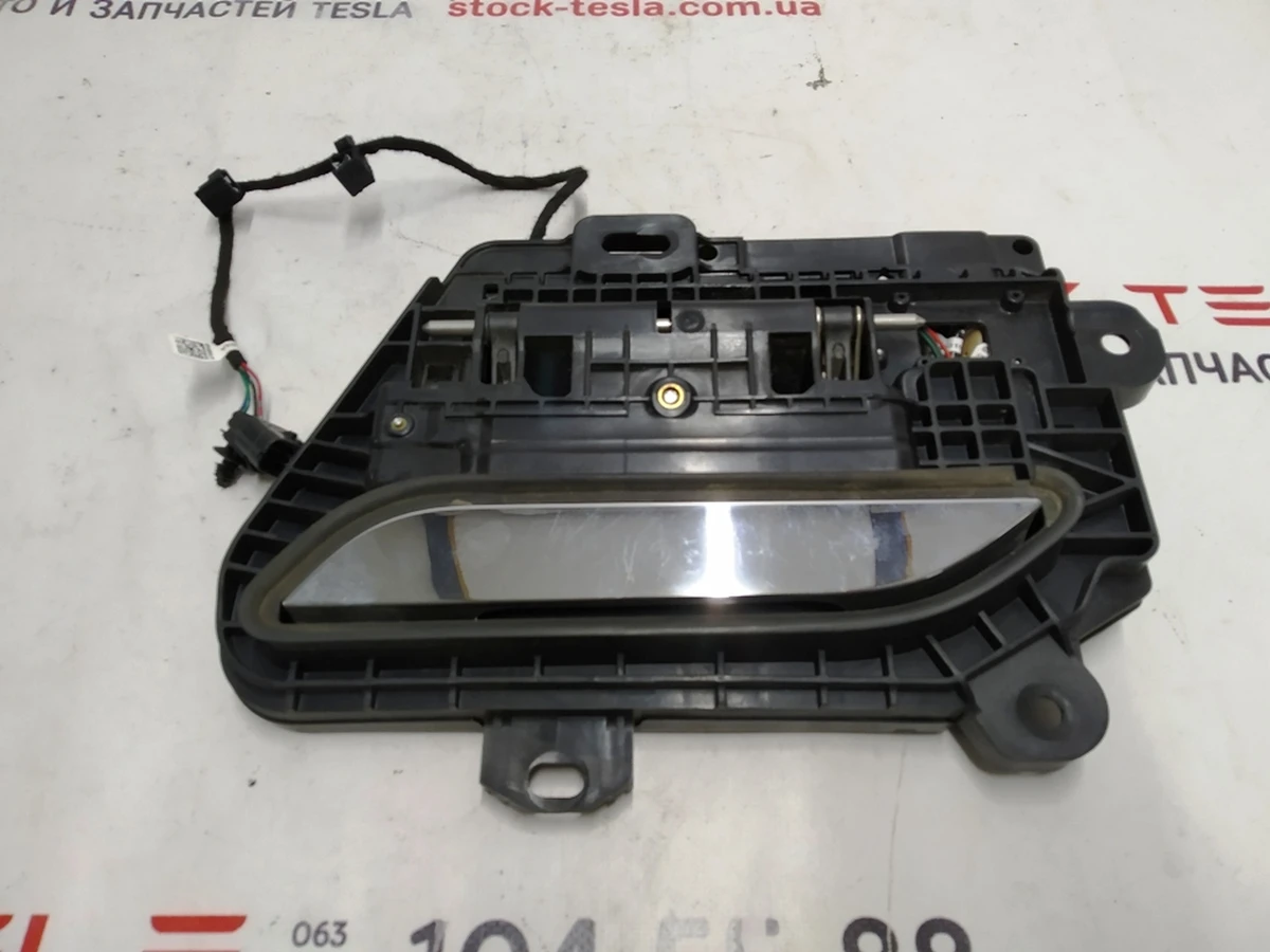 5 Механизм ручки наружной передней задней левой в сборе GEN 2 Tesla model S REST 1100299-S0-A