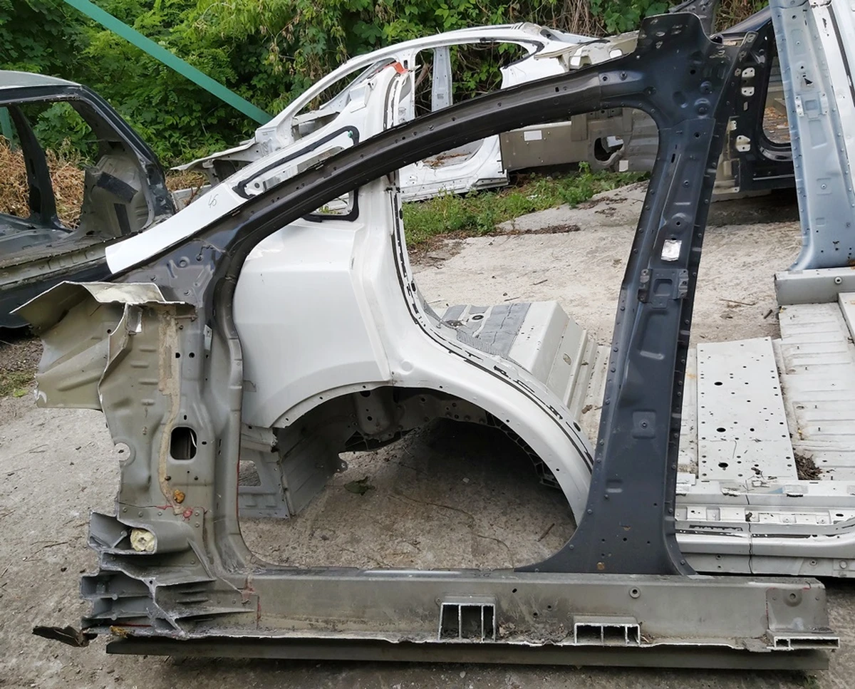 3 Body panel (panel) of the A / B pillars, right Tesla model X 1073193-S0-B
