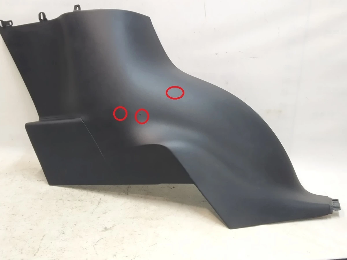 1 Облицювання стійки С ліва (вживана) Tesla model X 1073289-00-E