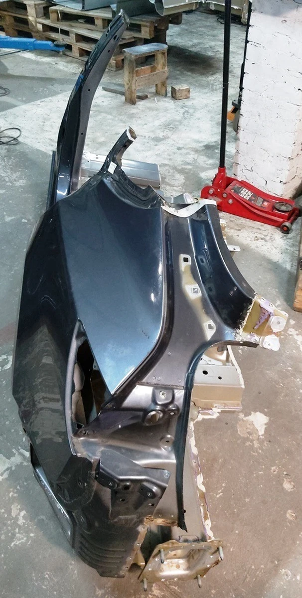 1 Кузовна панель стійок В/С ліва з лонжероном Tesla model 3 1073673-S0-A