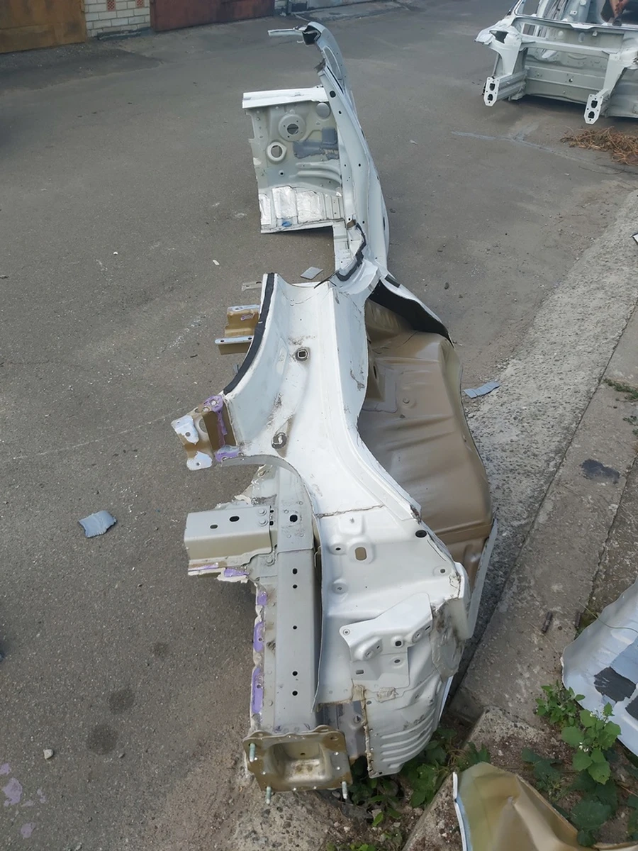 1 ASSEMBLY, BODY SIDE OUTER, RIGHT A/B/C partially assembled PPSW with damage Tesla model 3 1073674-S0-B