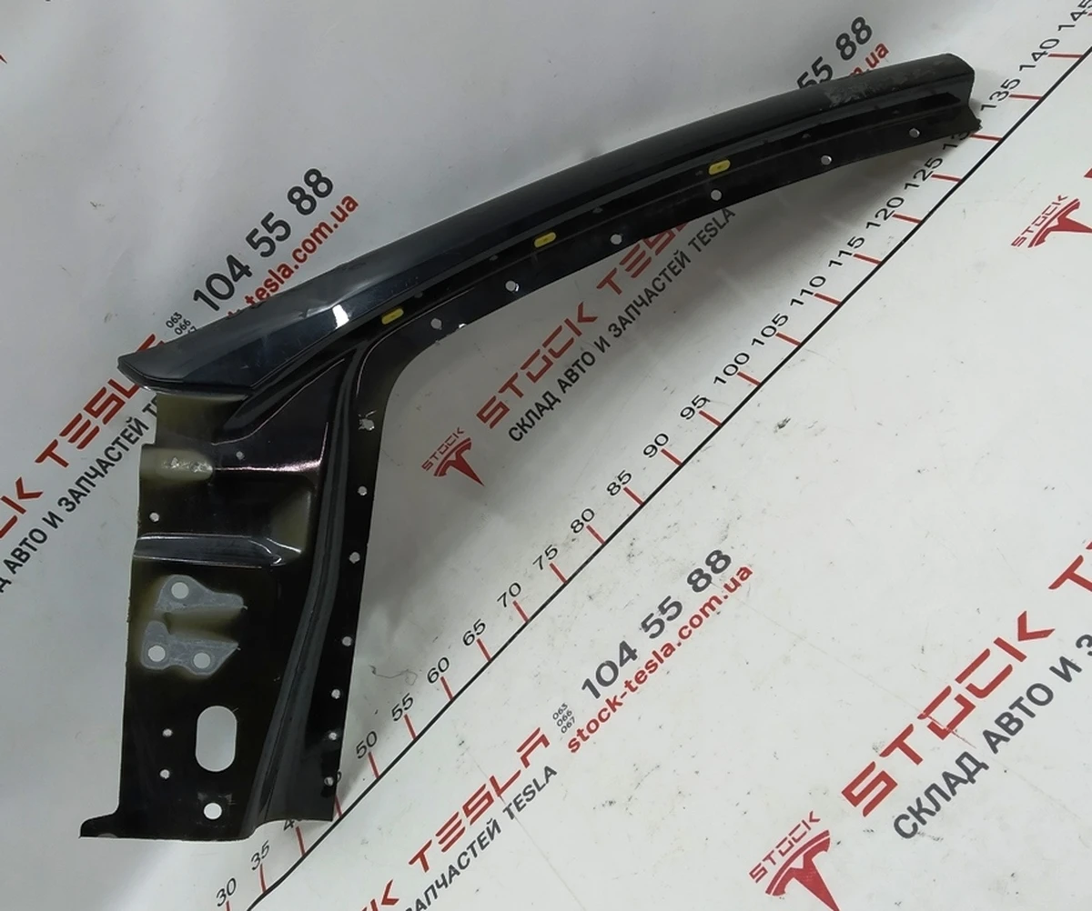 2 Quarter front left pillar A (front) outer part (panel) (defect - cropped, with a dent) Tesla model 3 1073679-S0-A