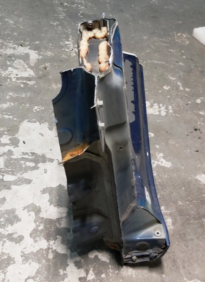 2 Чверть передня ліва стійка A з частиною порога PPSB Tesla model 3 1073679-S0-A