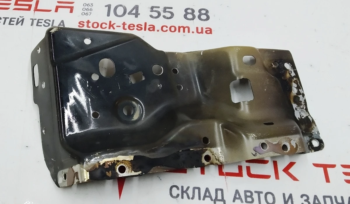 EXTN, PARCEL SHELF FRONT RH - SVC Tesla model 3 1073682-S0-G